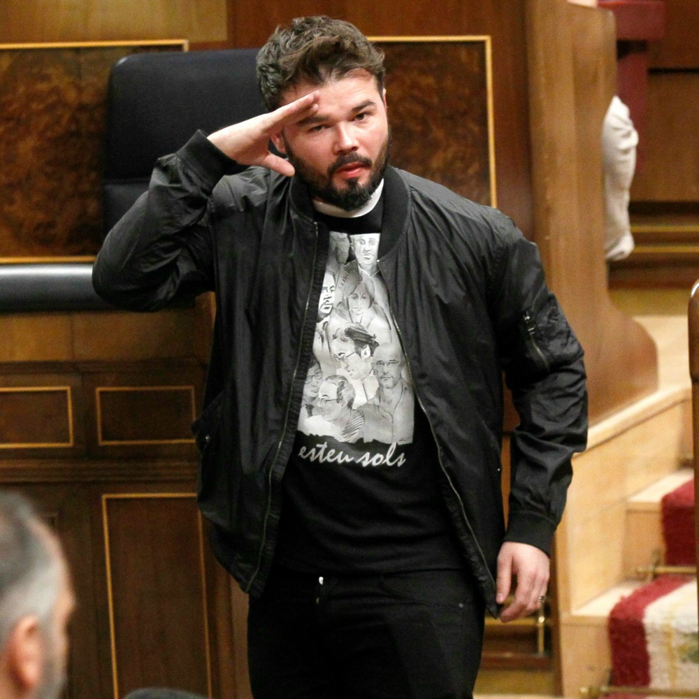 Rufián rescata una foto antigua de Letizia tras el discurso del Rey (y triunfa en la Red)