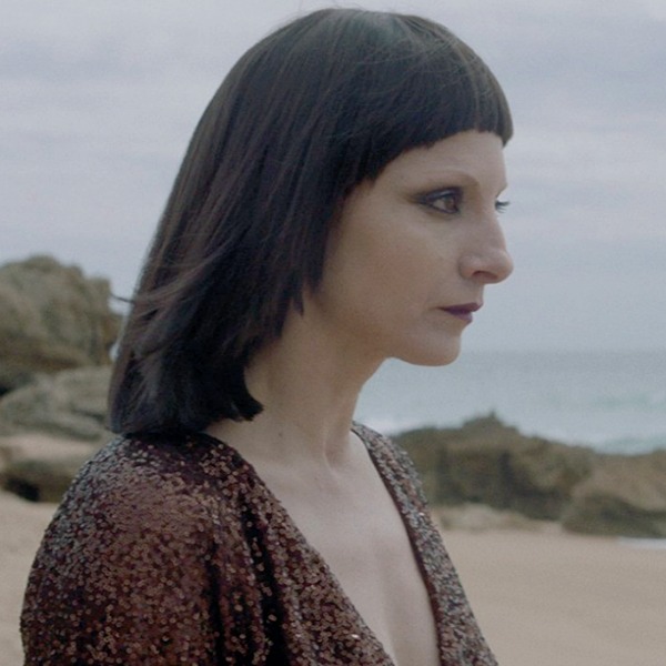 Éste es el vídeo de la caja de ‘La Resistencia’ (desvelado por Najwa Nimri)