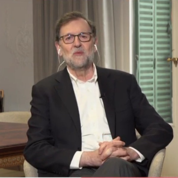 Rajoy en ‘Viva la Vida’: lo que no hizo de presidente, lo hace de registrador