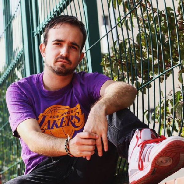 Daniel Retuerta denuncia 10 años de insultos por su personaje en ‘El Internado’