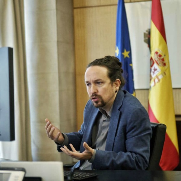 El meme con el que Pablo Iglesias se ha autoparodiado