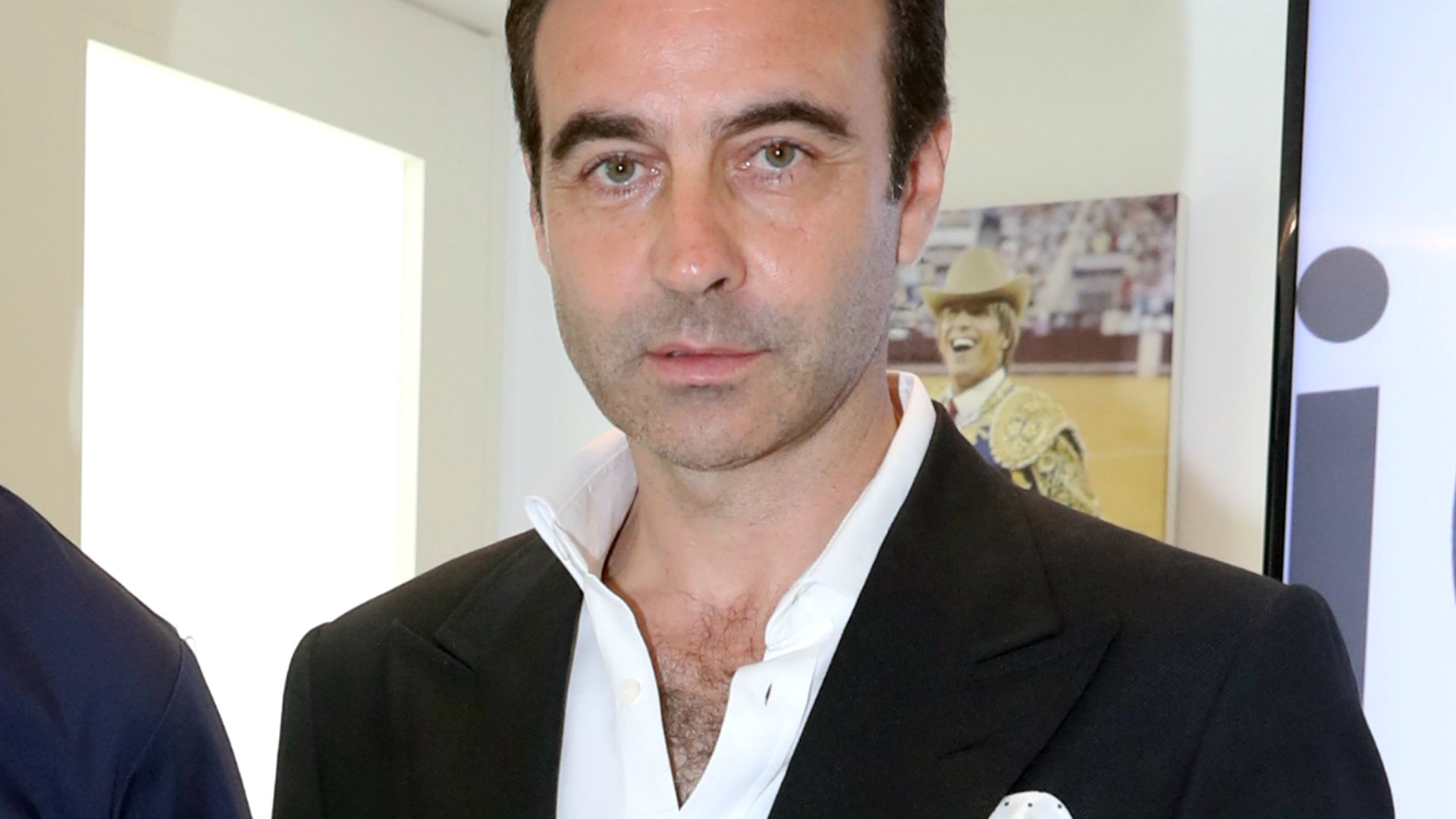 Enrique Ponce cantando por Star Wars o el delirio definitivo