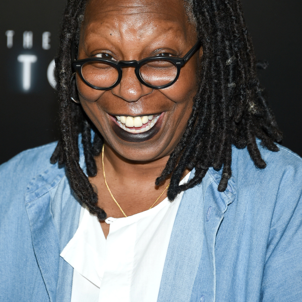 Whoopi Goldberg saca a Merlos en su programa (y le llama Merolos)