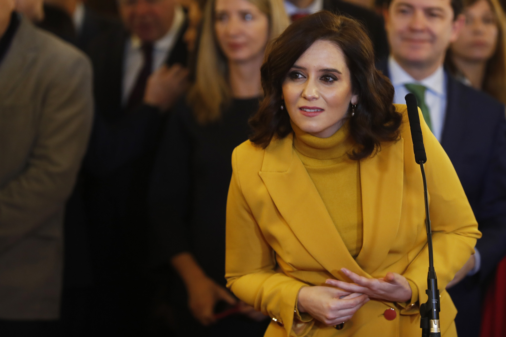 Isabel Díaz Ayuso contesta en Twitter a Iñaki López
