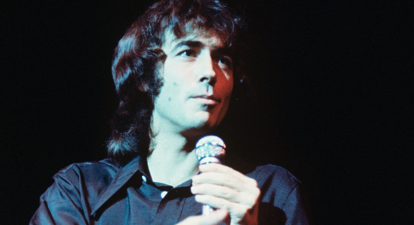 10 canciones (además de ‘Mediterráneo’) por las que hay que adorar a Serrat