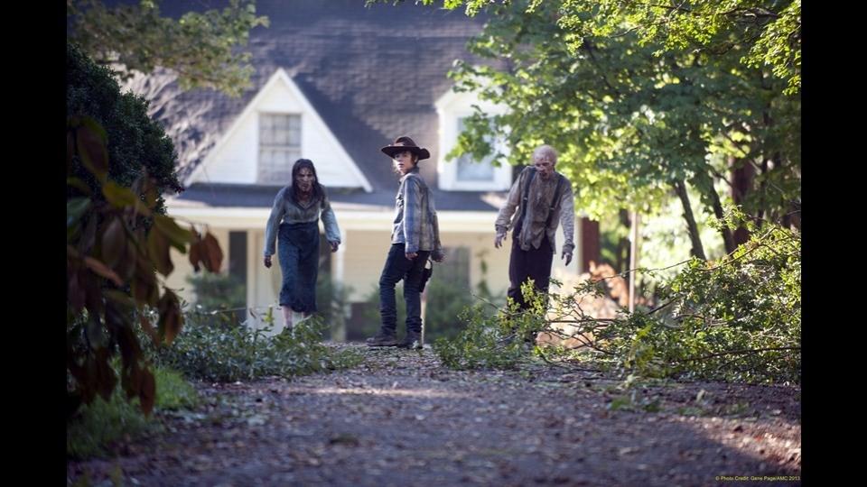 10 años después: ‘The Walking Dead’ desvela el origen del virus zombi