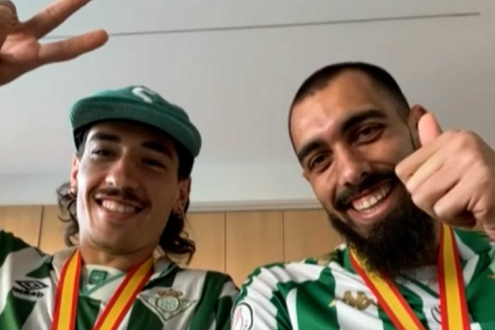 Borja Iglesias y Bellerín no faltan a su cita con Broncano