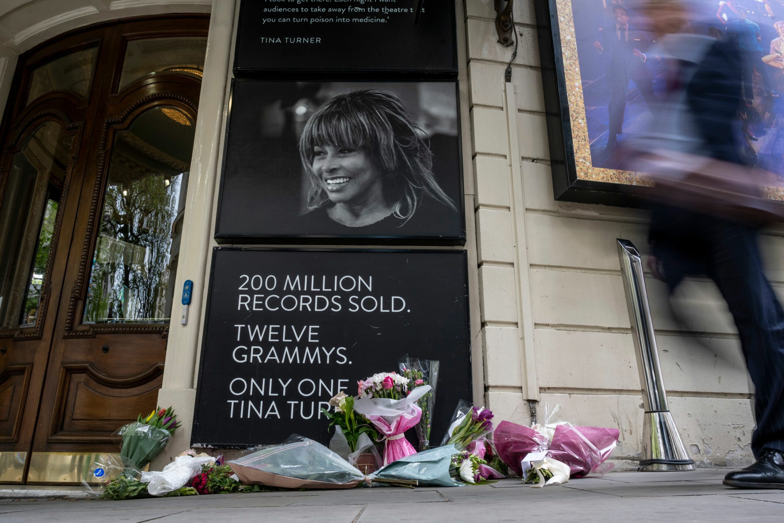 Recordando las mejores canciones de Tina Turner