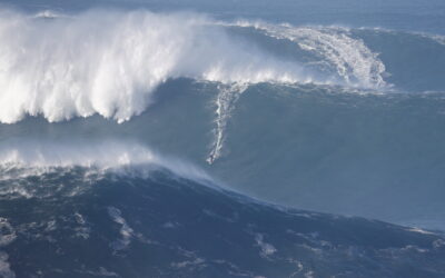 Playas de leyenda / Nazaré y las olas asesinas