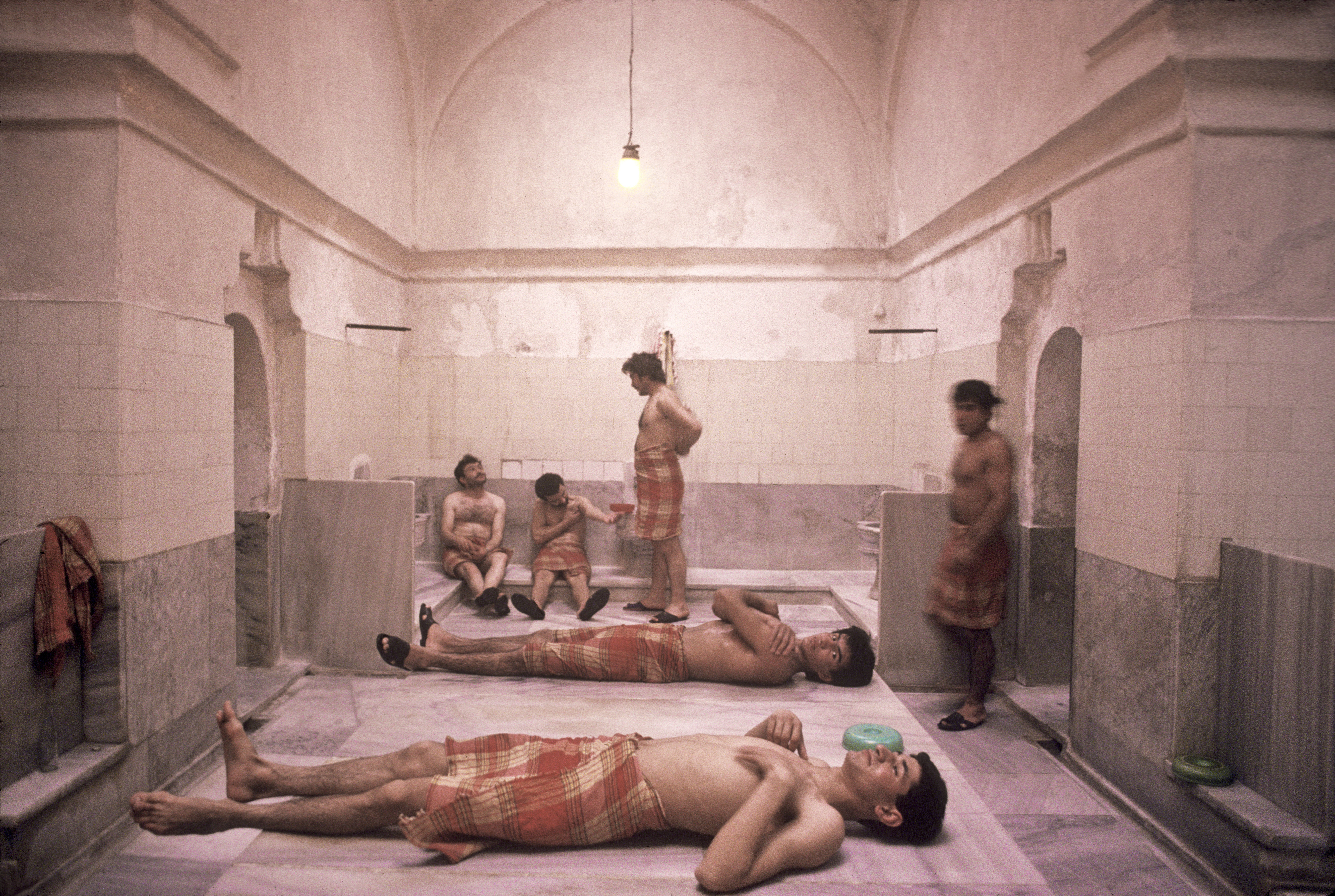 Para leer en la piscina / El balneario