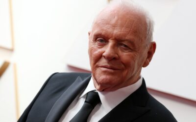 Anthony Hopkins es Freud