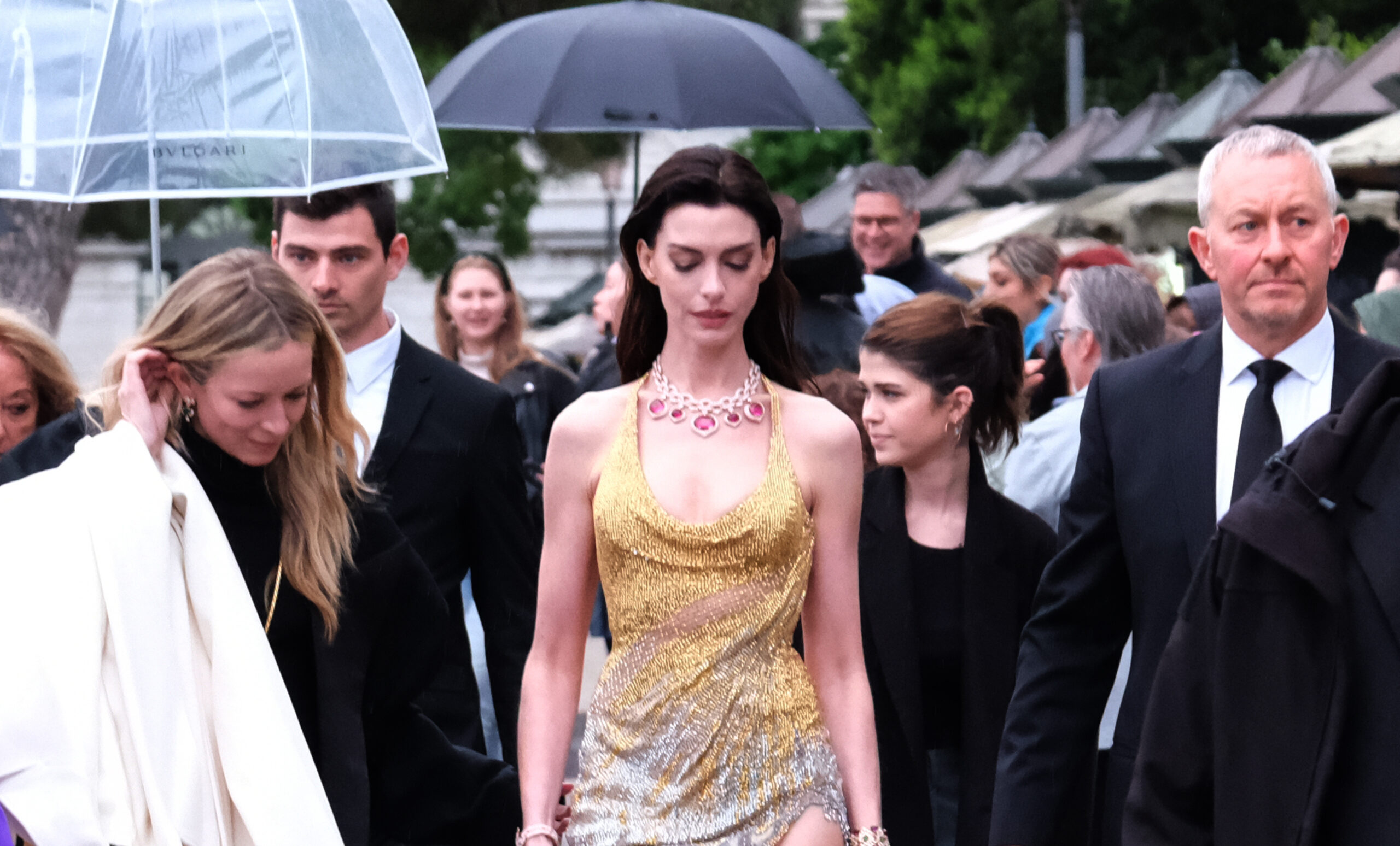 Anne Hathaway en su laberinto