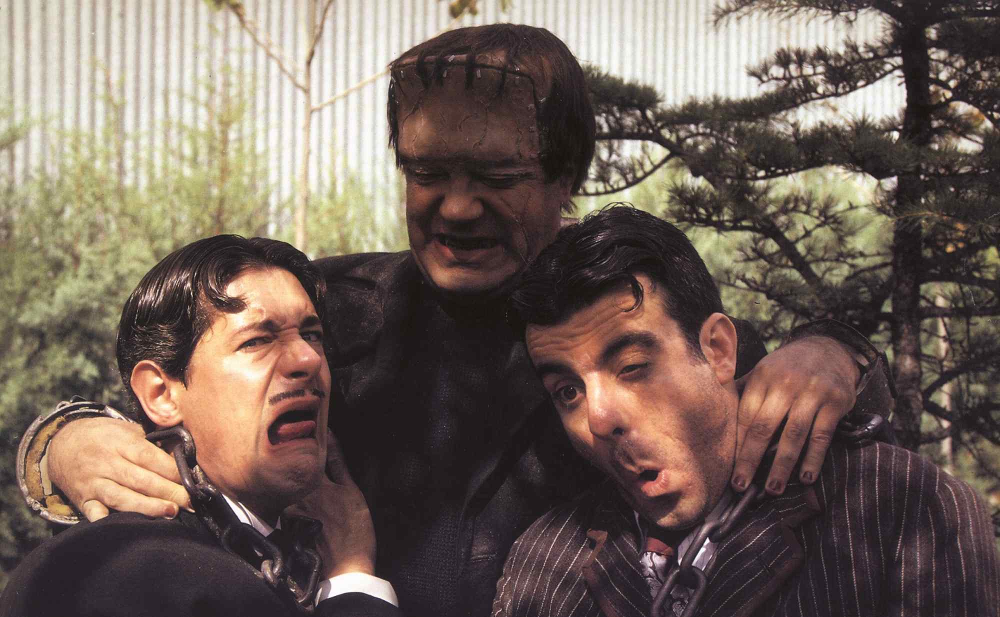 Aquí huele a muerto... (Pues yo no he sido) (1989)