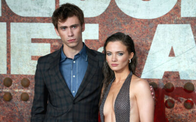 Regreso al planeta de los simios con Owen Teague y Freya Allan
