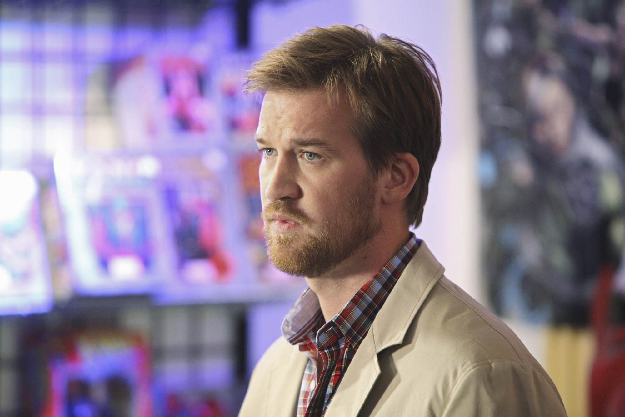 Kenneth Mitchell - 24 febrero