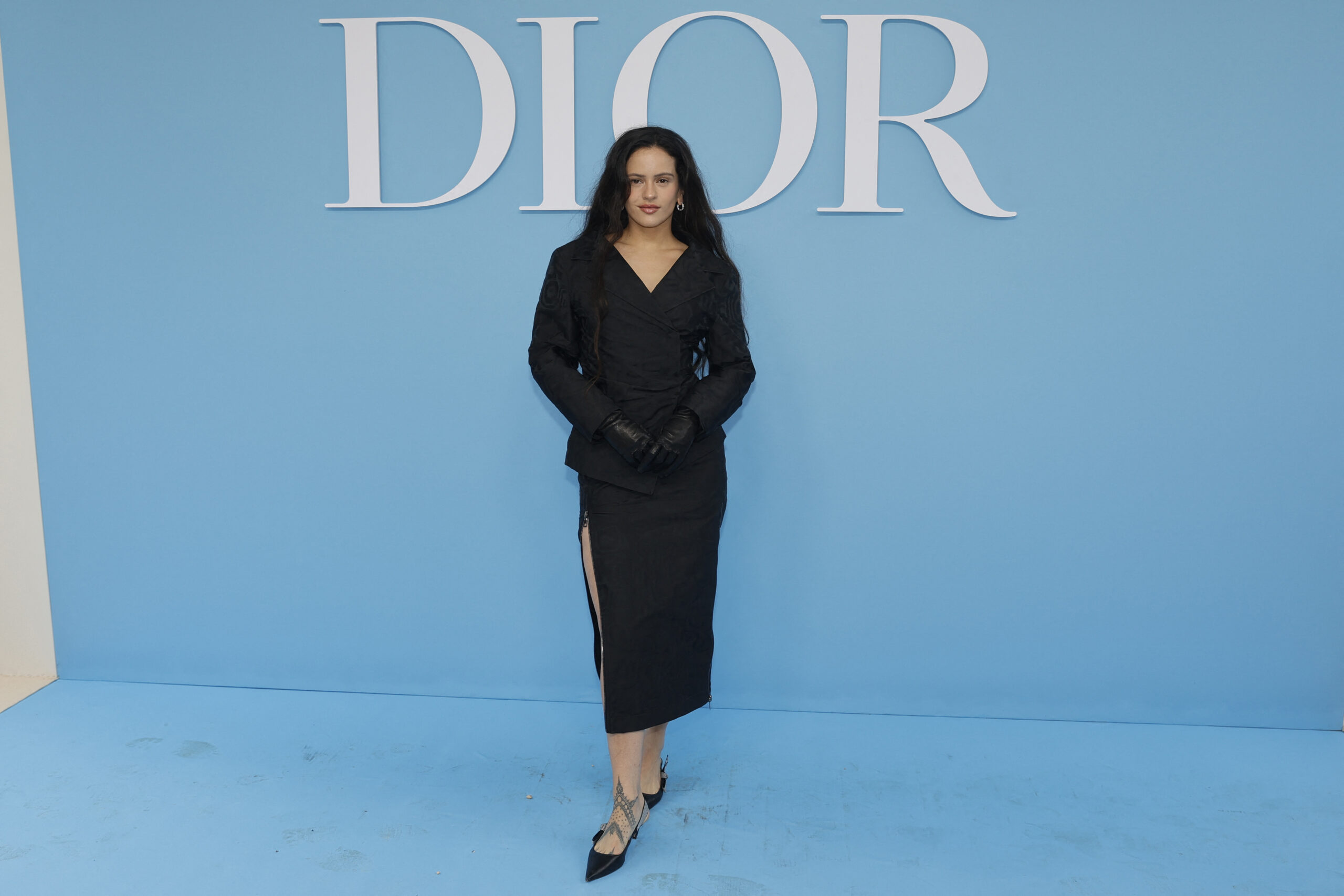 Rosalía invitada por Dior