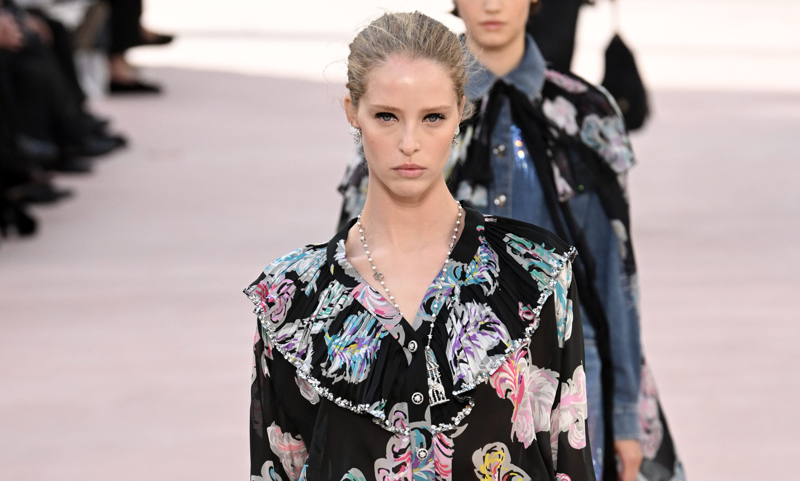 Paris Fashion Week 2024: las mejores imágenes del desfile de Chanel