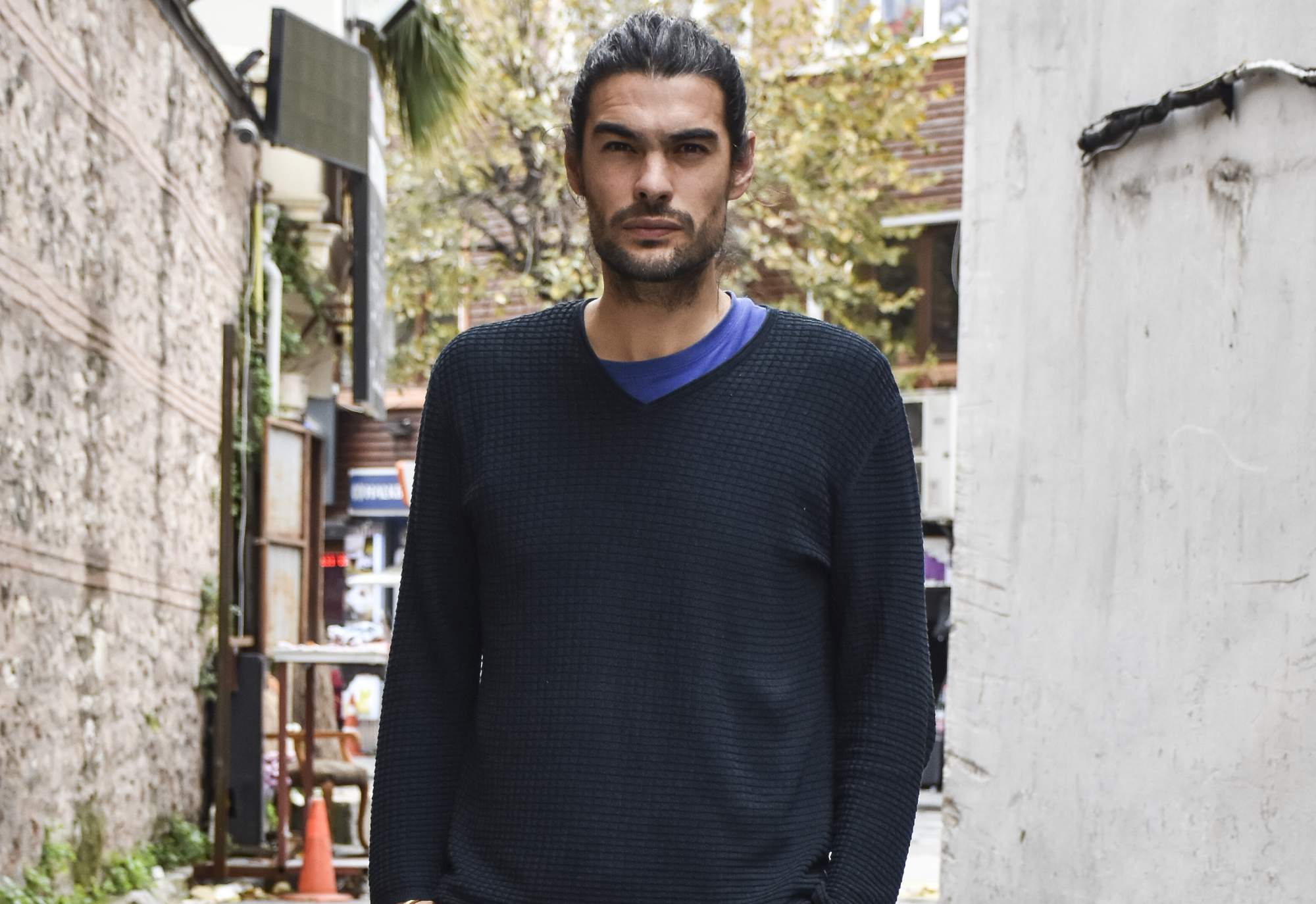 Alejado de los focos