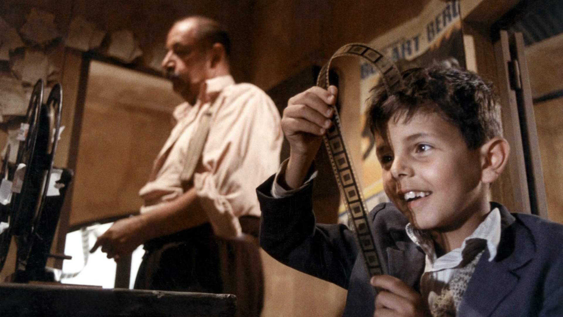 Cinema Paradiso (1988)