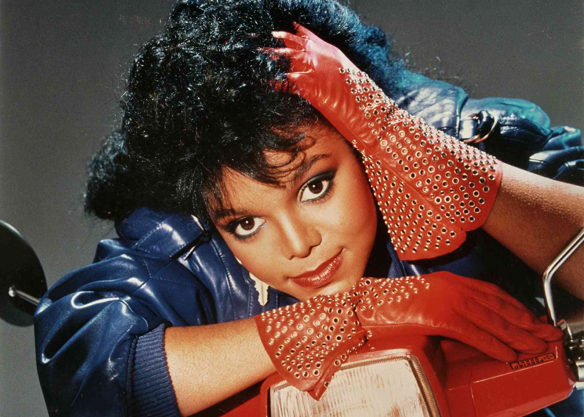 Trayectoria y controversias de Janet Jackson