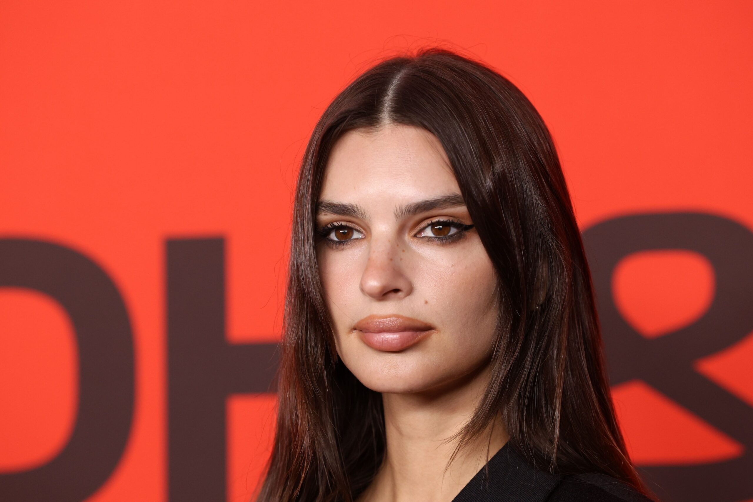 También tiene un podcast