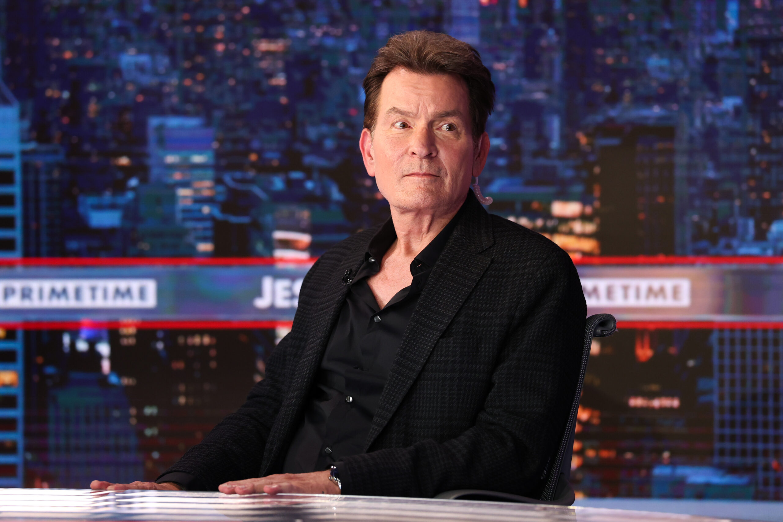 La resurrección de Charlie Sheen: documental, memorias y planes de futuro