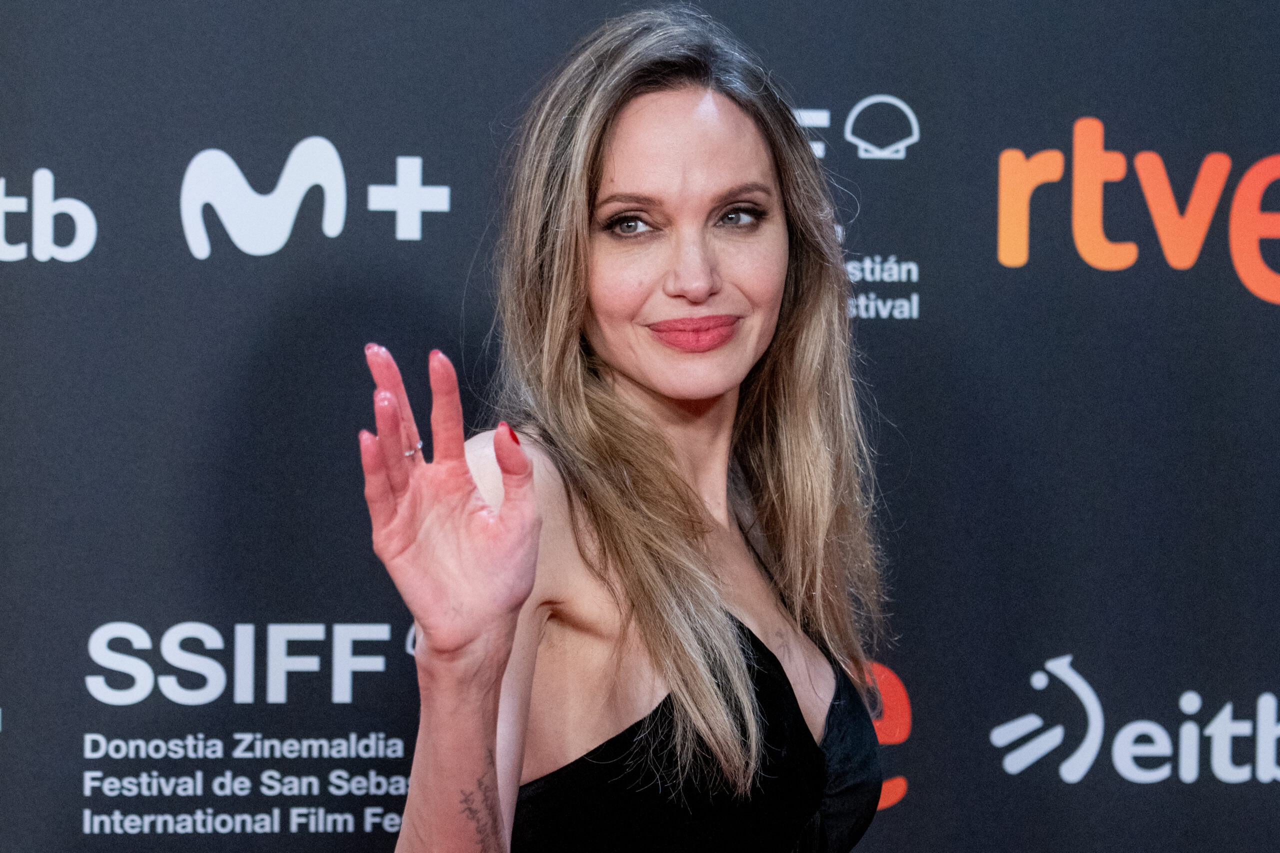 ‘Couture’: lo último de Angelina Jolie