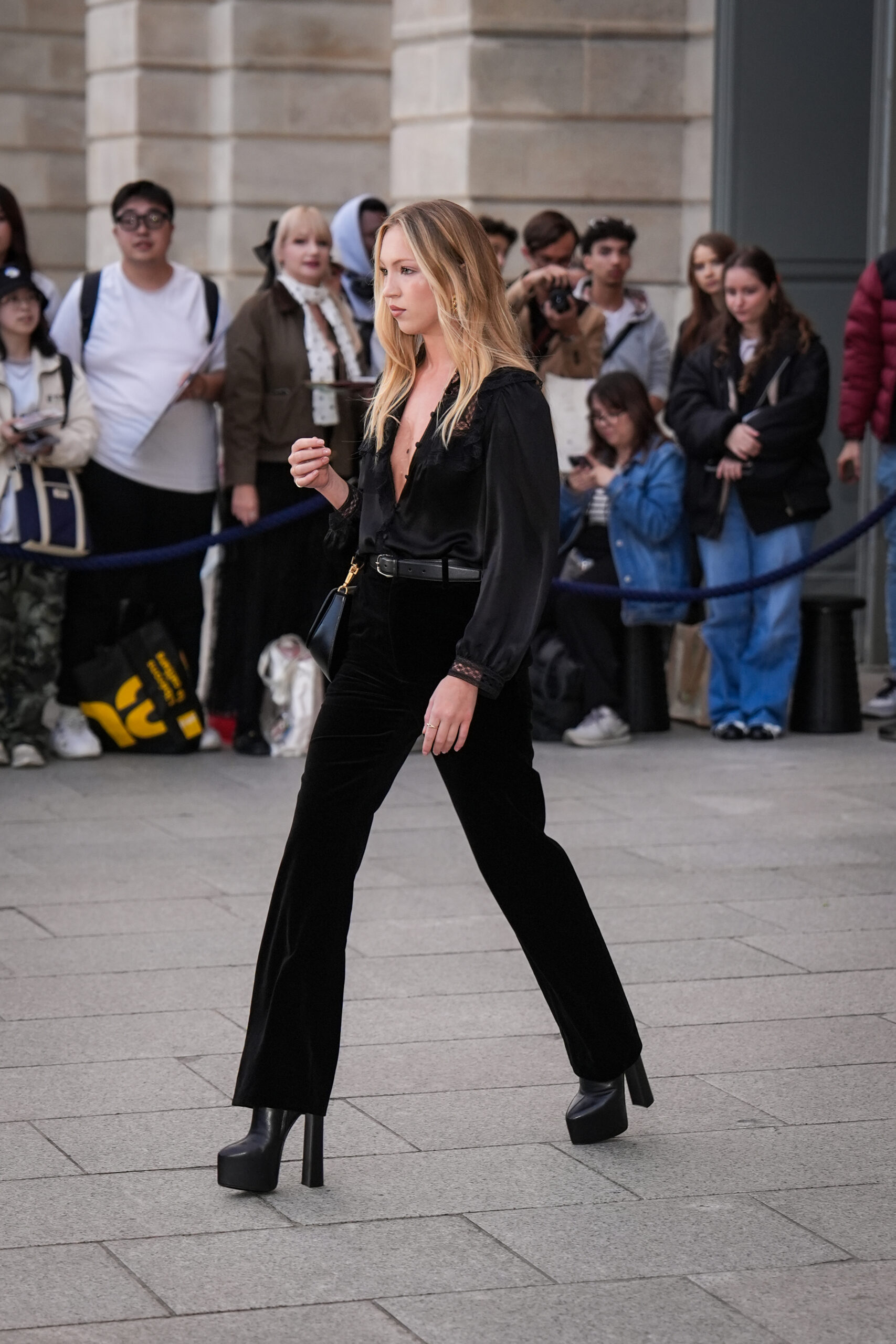 Lili Moss en Paris Fashion Week 2025