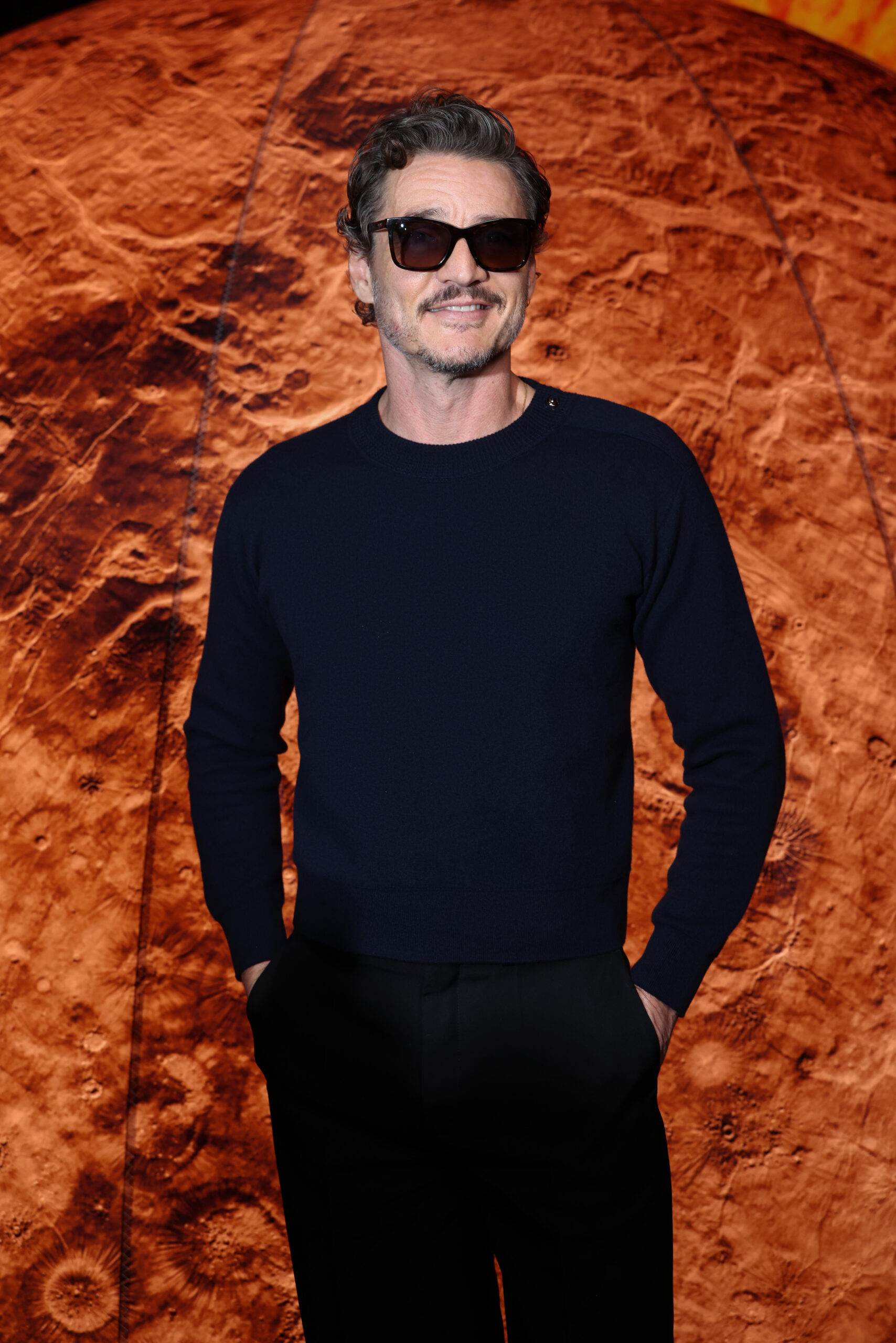 Pedro Pascal en la Paris Fashion Week 2025